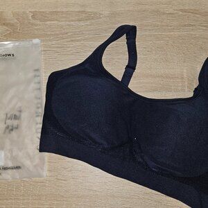 UnderOutfit Bra Style 459 - L - Navy Comfort Shaping Bra with Adjustable Straps